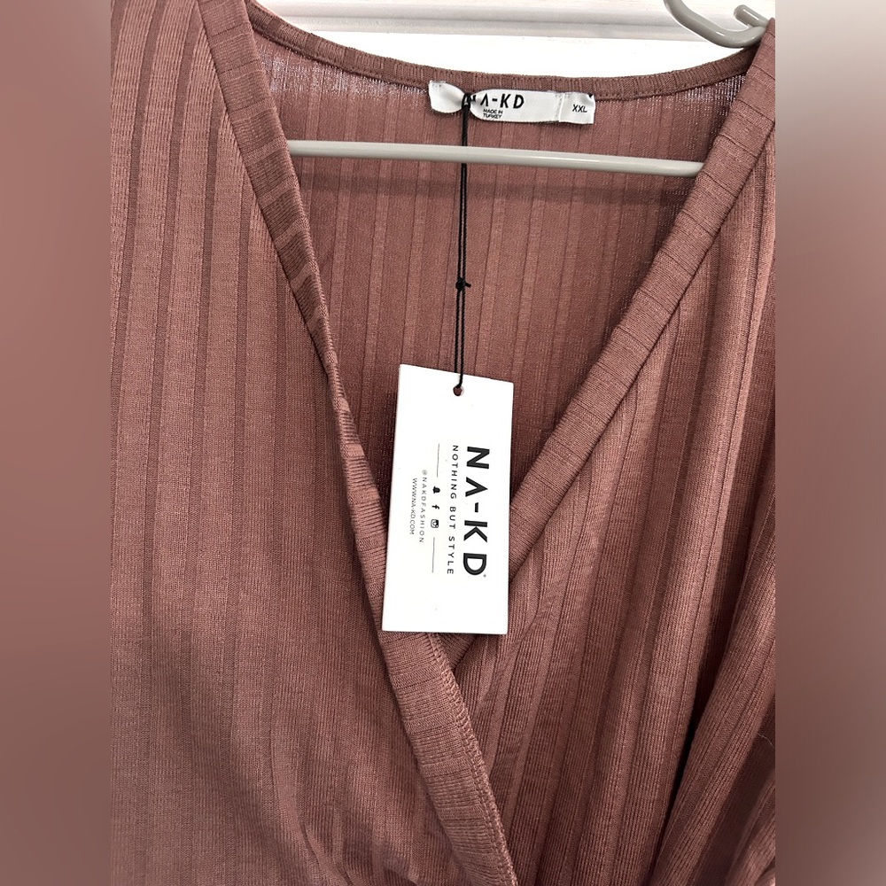 Long Sleeve Ribbed Wrap Top NWT - Picture 2 of 5